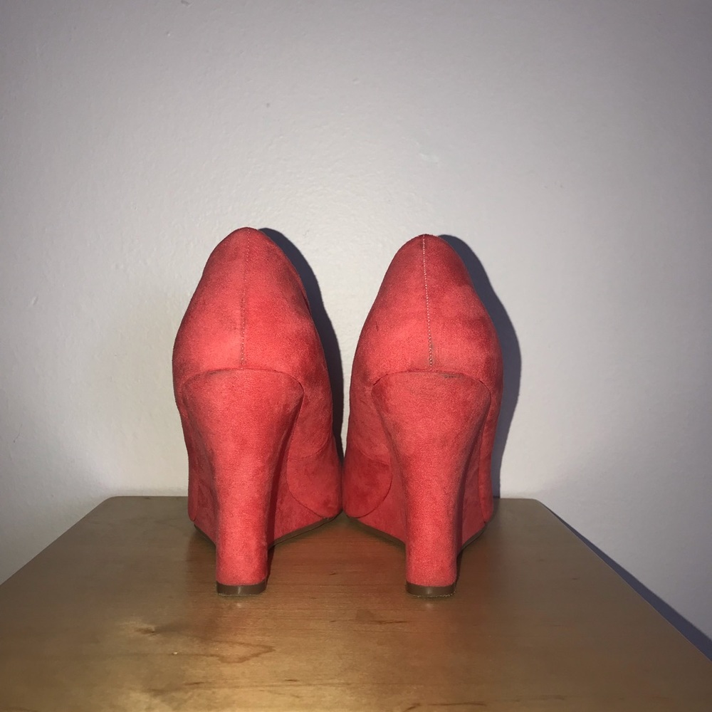 Wedges - Picture 2 of 2
